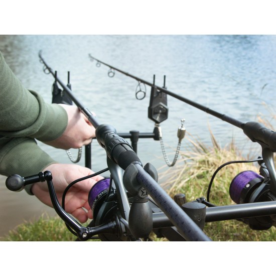 Шаранджийска въдица Delphin CorsaBLACK NERO 3.6m/3lbs 3 части