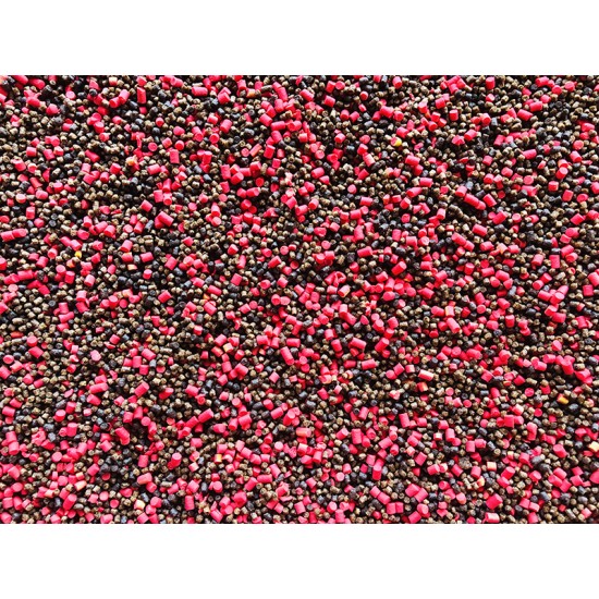 TOP MIX Dynamic Carp feeding pellets-Strawberry